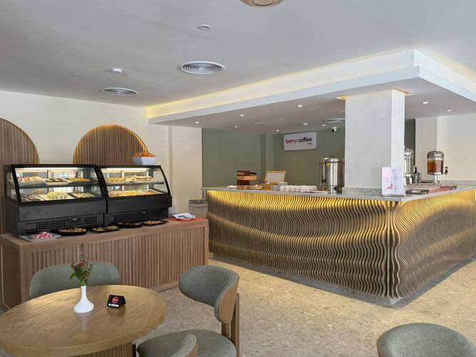 WB TRAVEL Dreams Vacation Resort