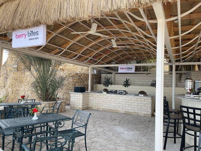 WB TRAVEL Dreams Vacation Resort