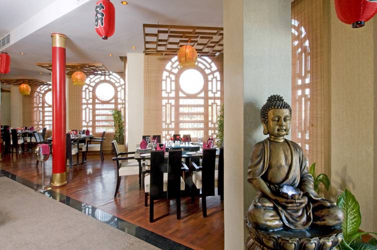 WB TRAVEL Dreams Vacation Resort