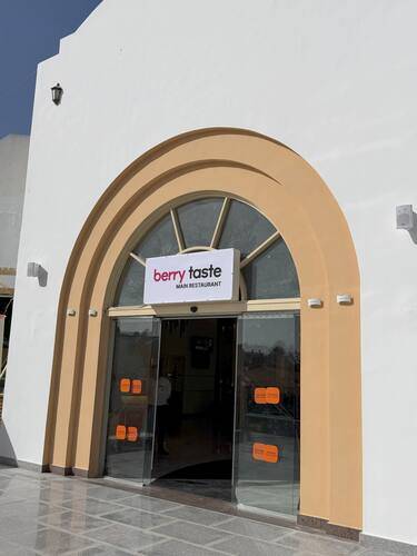 WB TRAVEL Dreams Vacation Resort