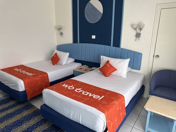 WB TRAVEL Dreams Vacation Resort