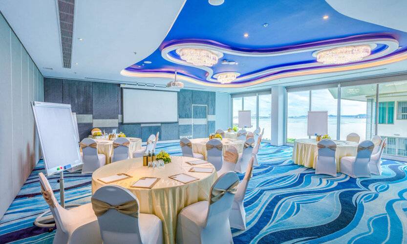Centara Sonrisa Residences & Suites Sriracha