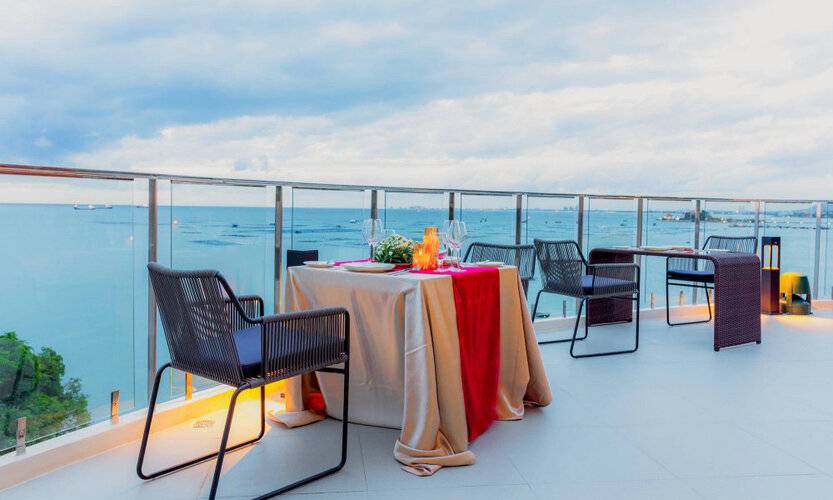 Centara Sonrisa Residences & Suites Sriracha