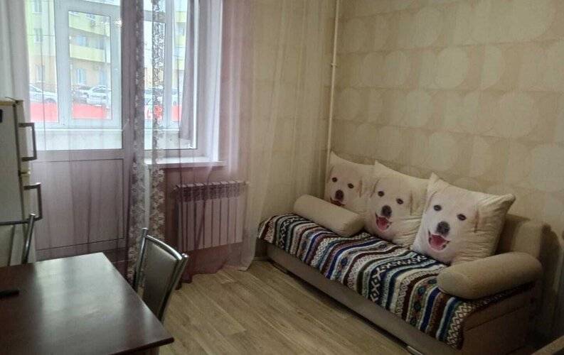 Горница Аэродромная 102а