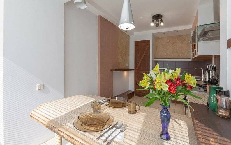 Горница Некрасовская 79