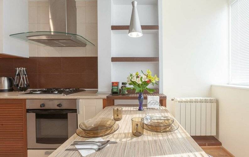 Горница Некрасовская 79