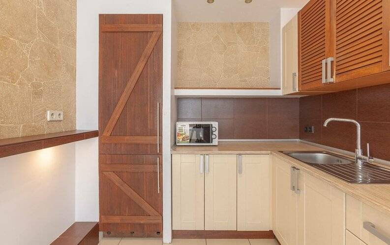 Горница Некрасовская 79