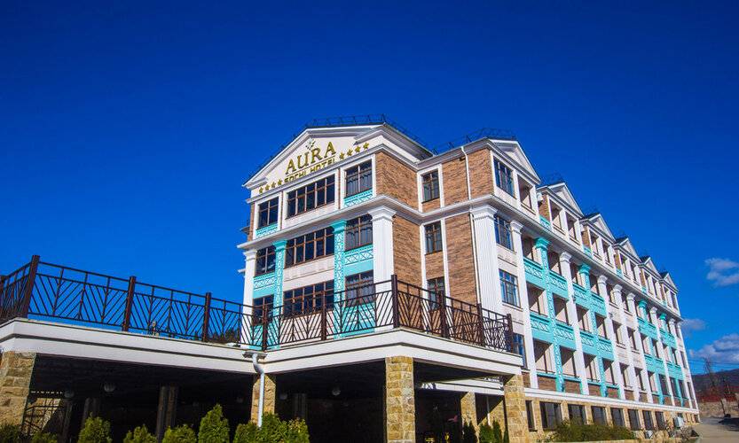 Aura Hotel