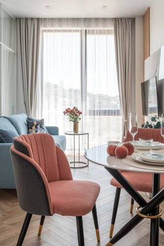 Апартаменты Myhomeyourhome На Яна Фабрициуса 64