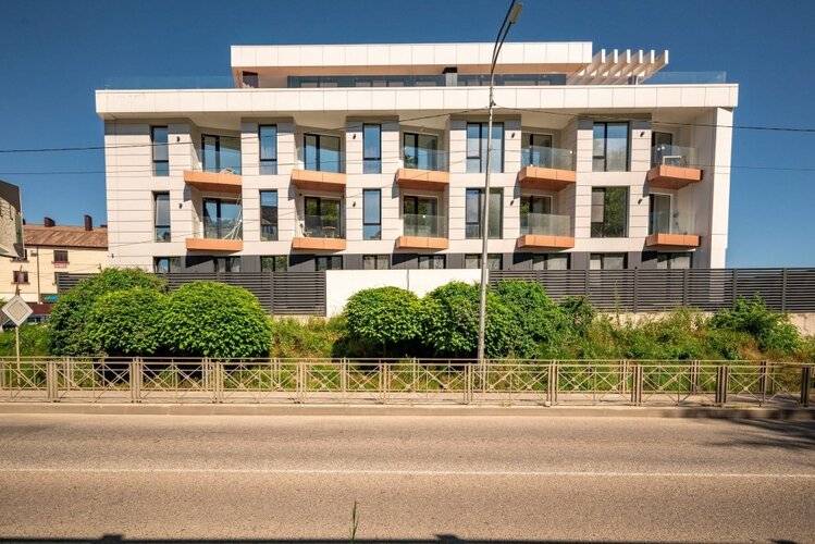 Апартаменты Myhomeyourhome На Яна Фабрициуса 64