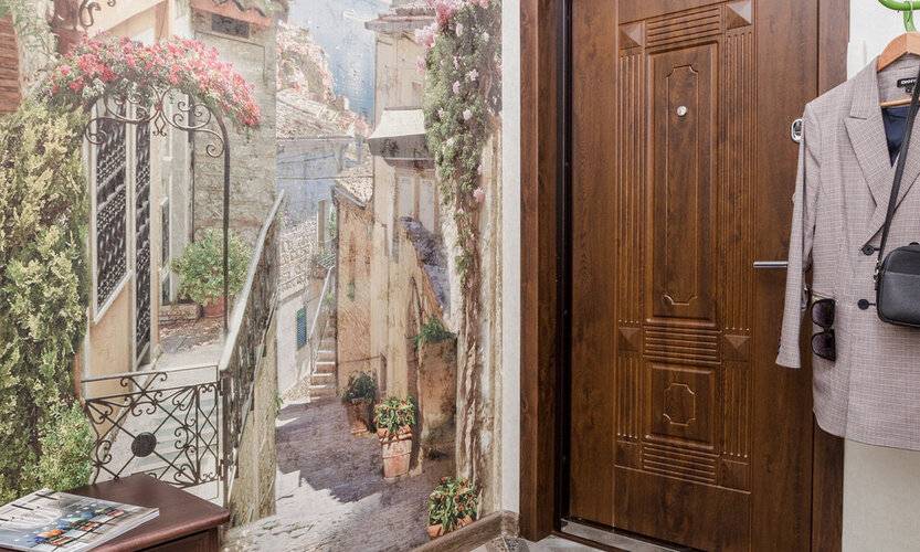 Na Esaulenko 4/6 (На Есауленко 4/6)