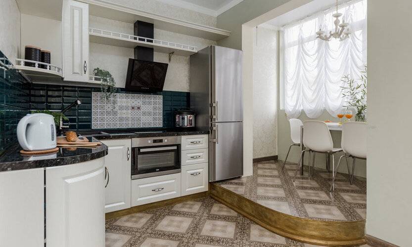 Na Esaulenko 4/6 (На Есауленко 4/6)