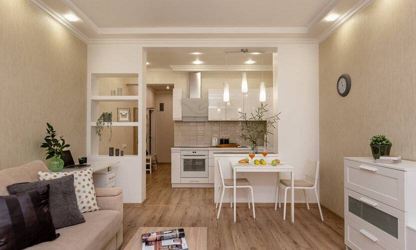 Na Esaulenko 4/6 (На Есауленко 4/6)