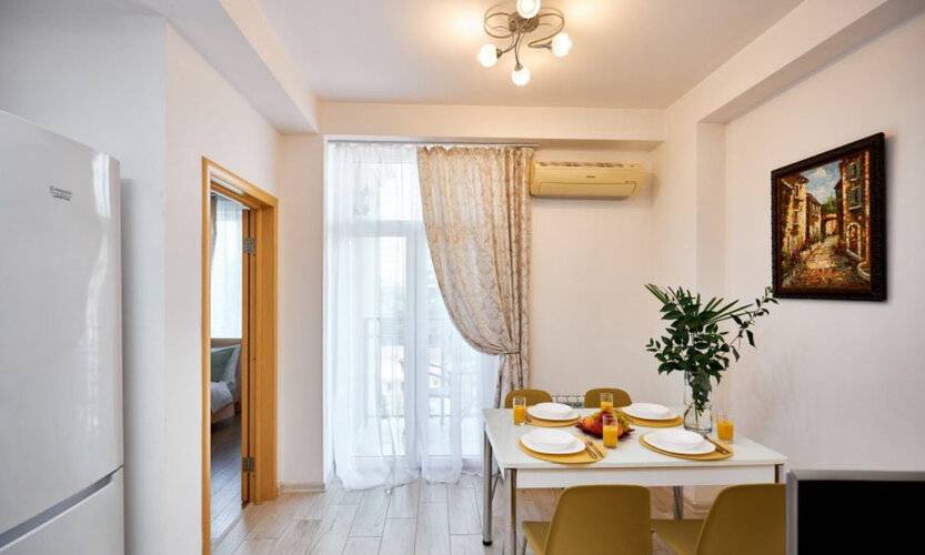 Na Tsiurupy 4b (На Цюрупы 4б)