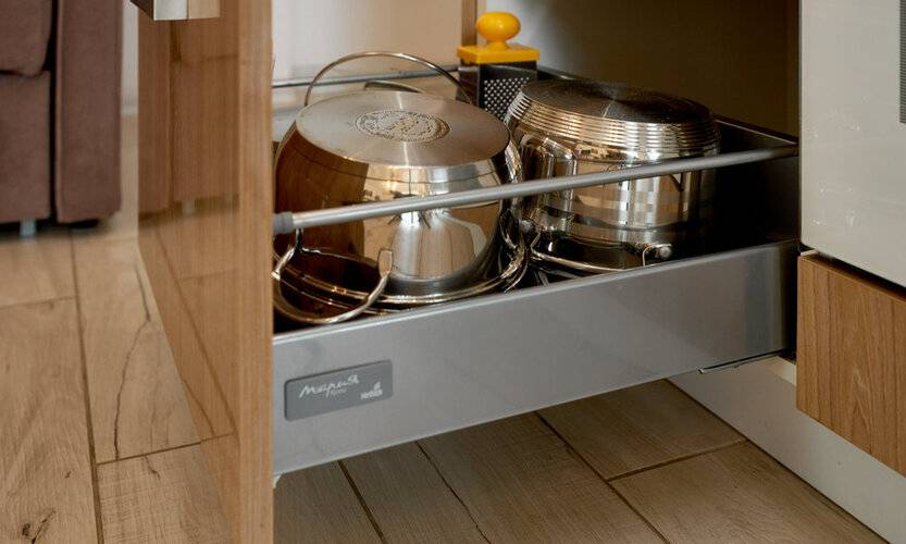 Na Tsiurupy 4b (На Цюрупы 4б)