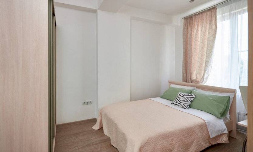 Na Tsiurupy 4b (На Цюрупы 4б)