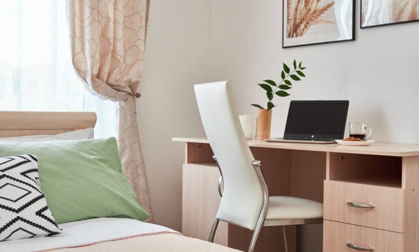 Na Tsiurupy 4b (На Цюрупы 4б)