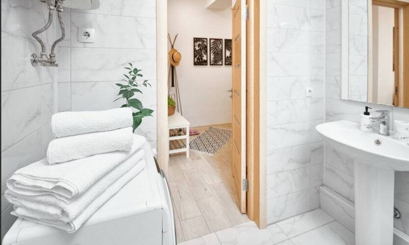 Na Tsiurupy 4b (На Цюрупы 4б)