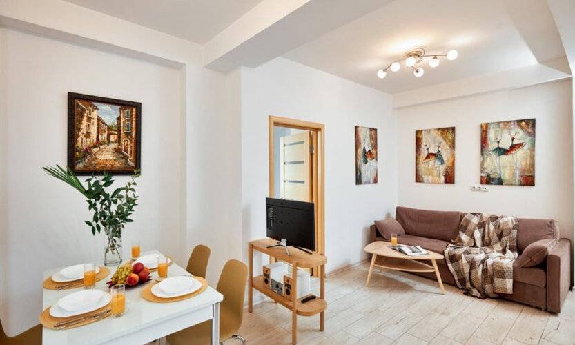 Na Tsiurupy 4b (На Цюрупы 4б)