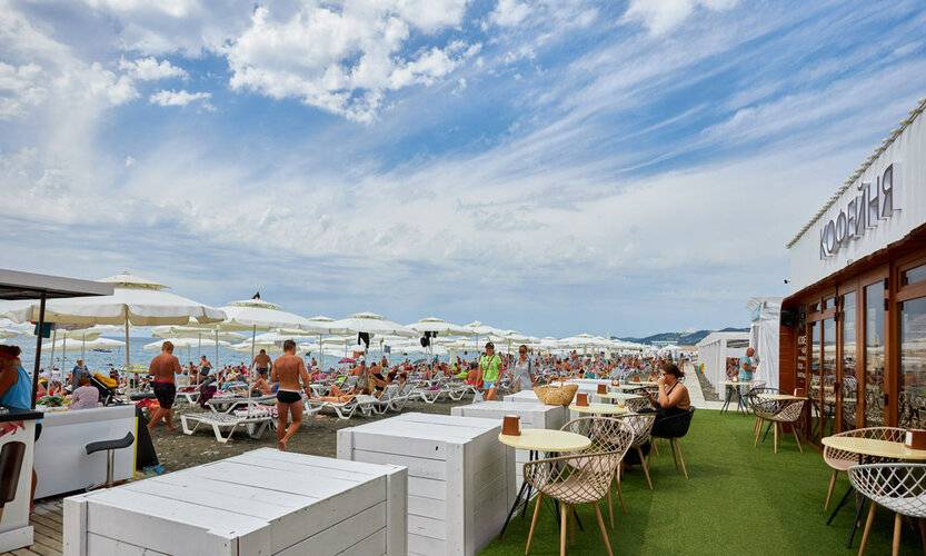 Na Tsiurupy 4b (На Цюрупы 4б)