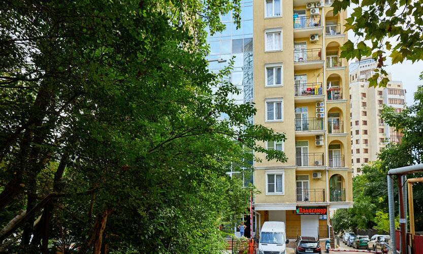 Na Tsiurupy 4b (На Цюрупы 4б)