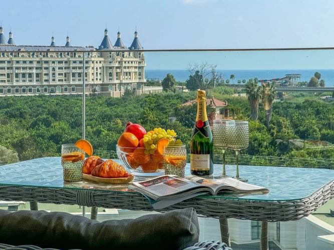 Апартаменты 1+1 В Комплексе Azura World С Видом На Море Для Семейного Отдыха