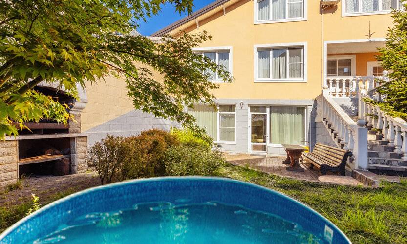 На Виноградной 65