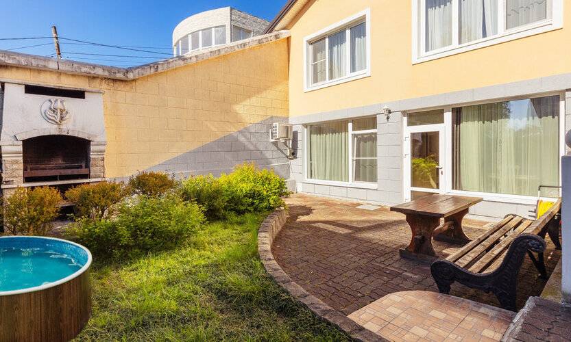 На Виноградной 65