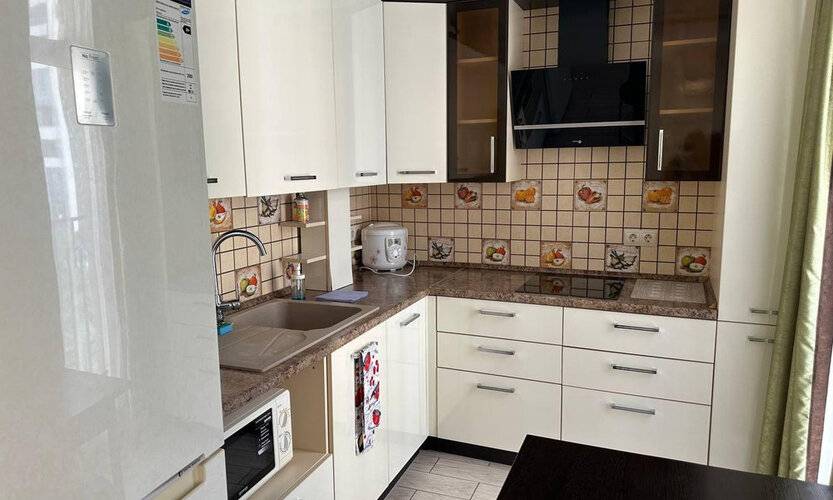 Апартаменты На Проспекте Курортный 96/4