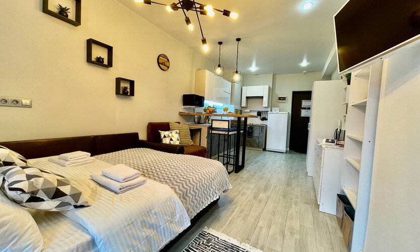 Sun City На Горького 24