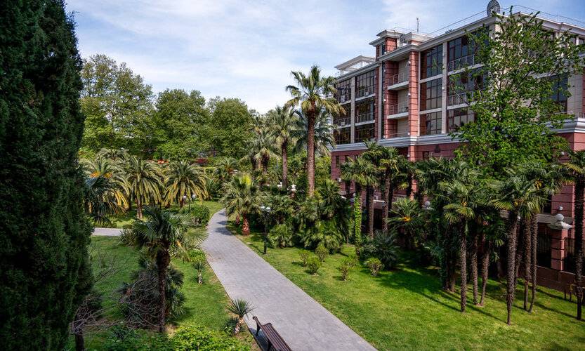 Гранд-Марина На Несебрской 14