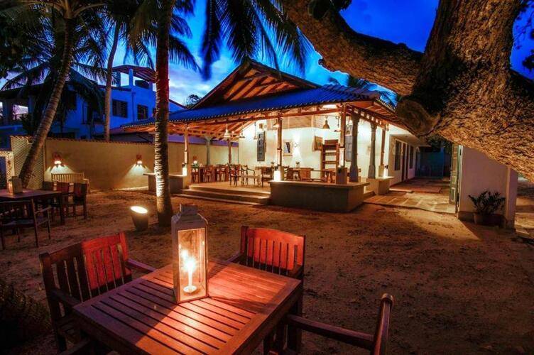 Ocean Gateway Dickwella