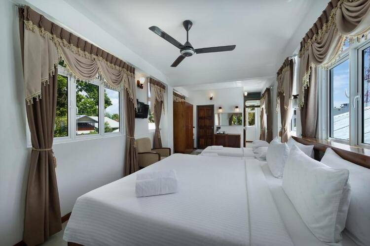 Biosphere By Hawks Hotels Kamadhoo Baa Atoll