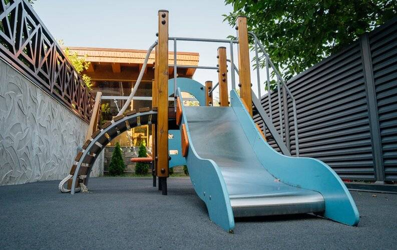 Жить В Горах На Ачишховской 10