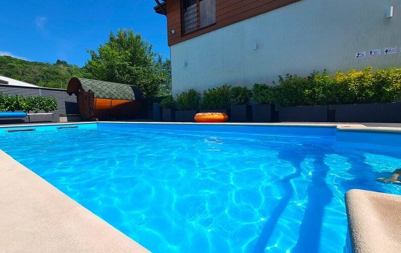 Жить В Горах На Ачишховской 10