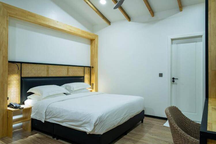 Athiri Residence