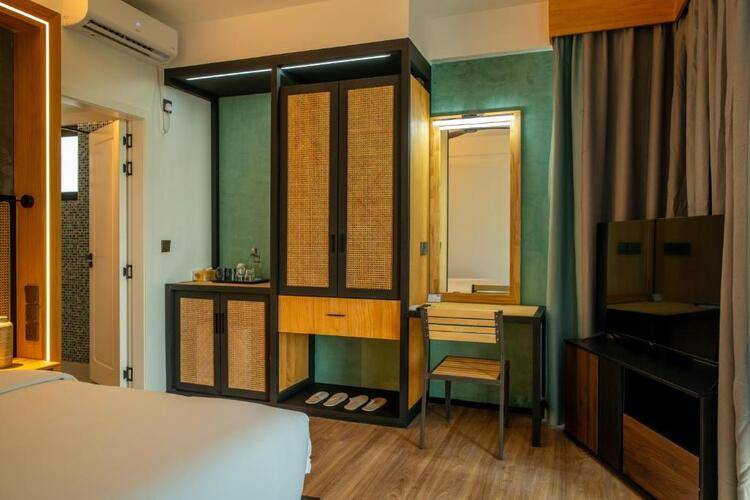 Athiri Residence