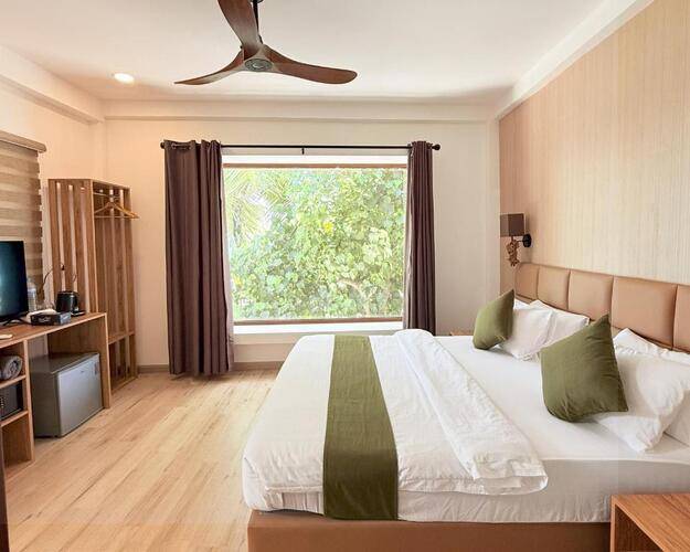 Comfy Cool Breeze By Emzaz