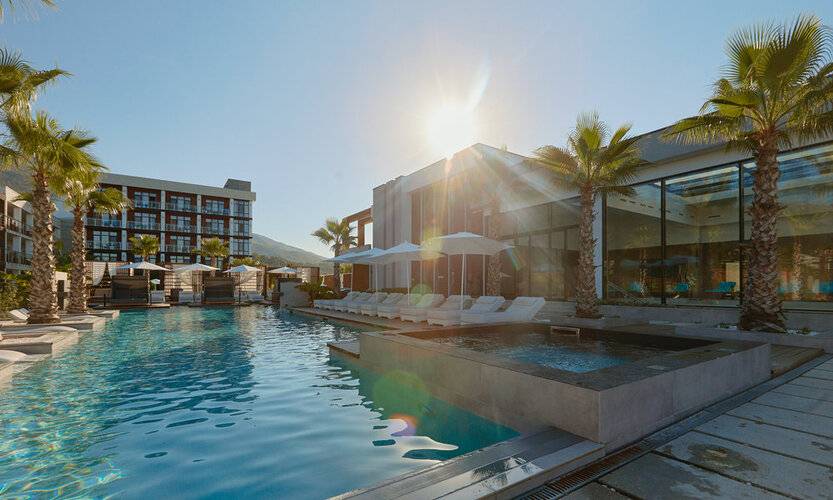 Аквамарин Отель (Гагра)