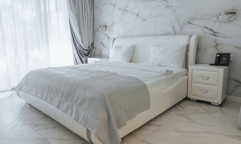 В Морском Переулке 1/1б