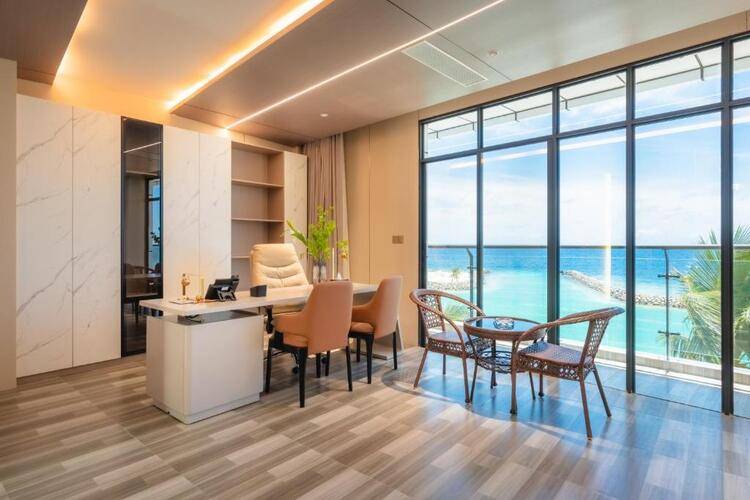 Wings By Hawks Hotels