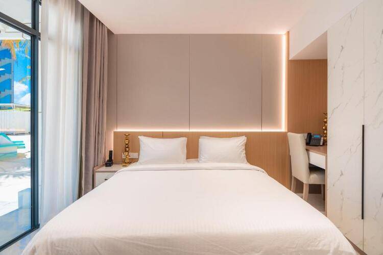 Wings By Hawks Hotels