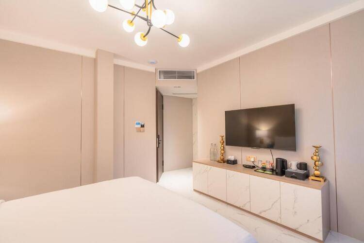 Wings By Hawks Hotels