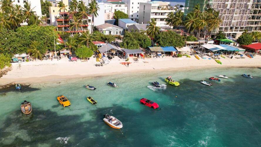 Seasunbeach Maafushi