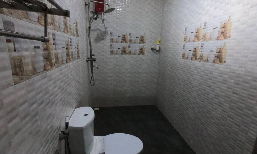 Dhangethi Inn