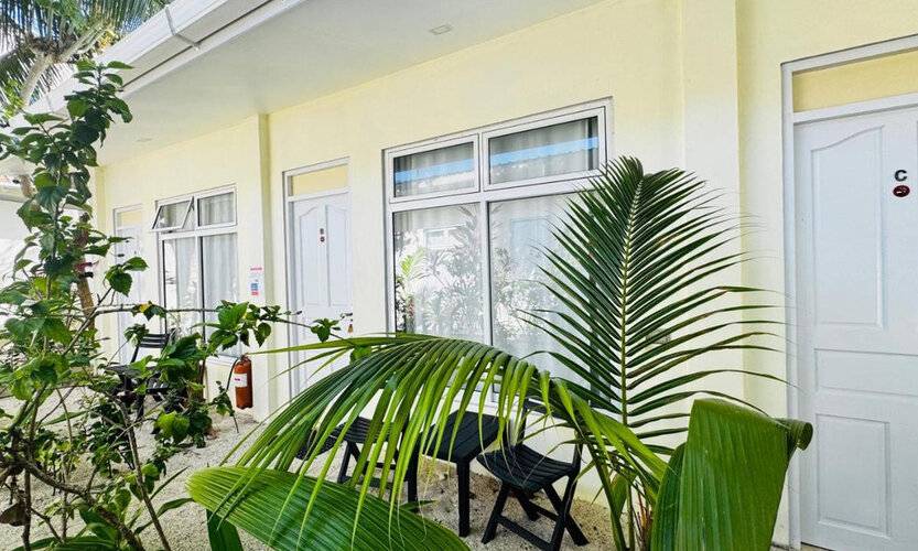 Three Hearts Guesthouse And Villas