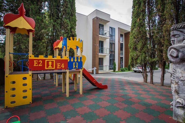 Капри Хаус
