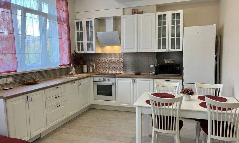 На Крымской 89