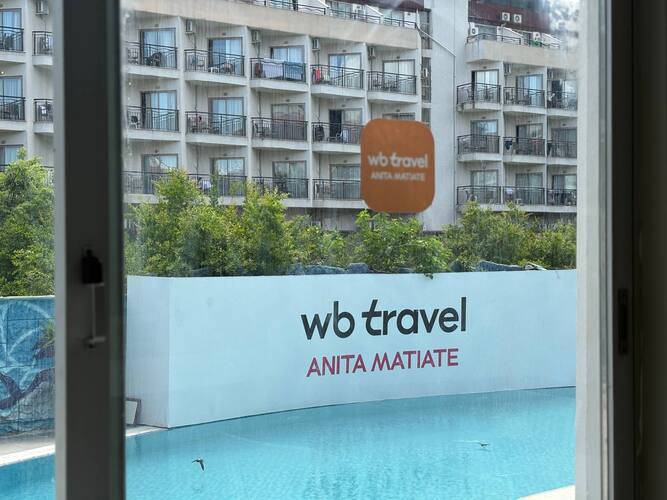 WB TRAVEL Anita Matiate
