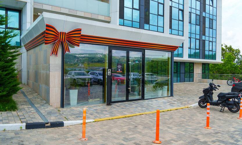 Летоапарт На Ясногорской 16/6к3